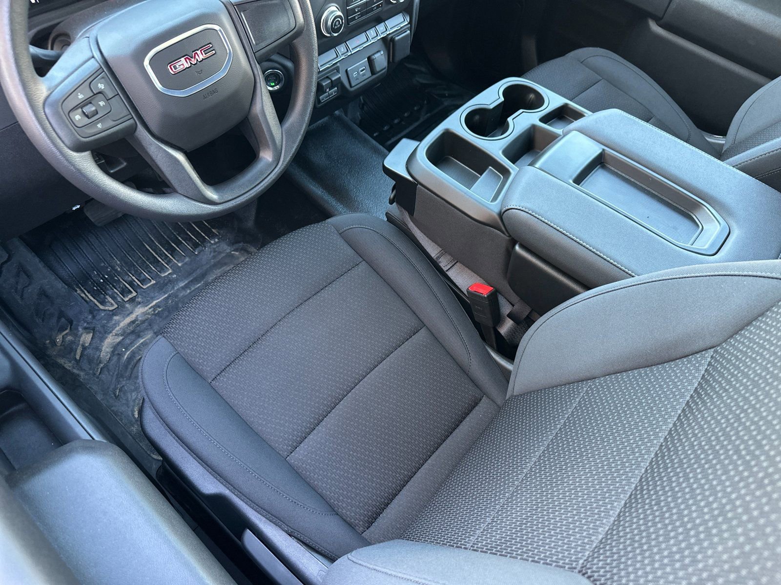 2025 GMC Sierra 3500HD Pro - Photo 11