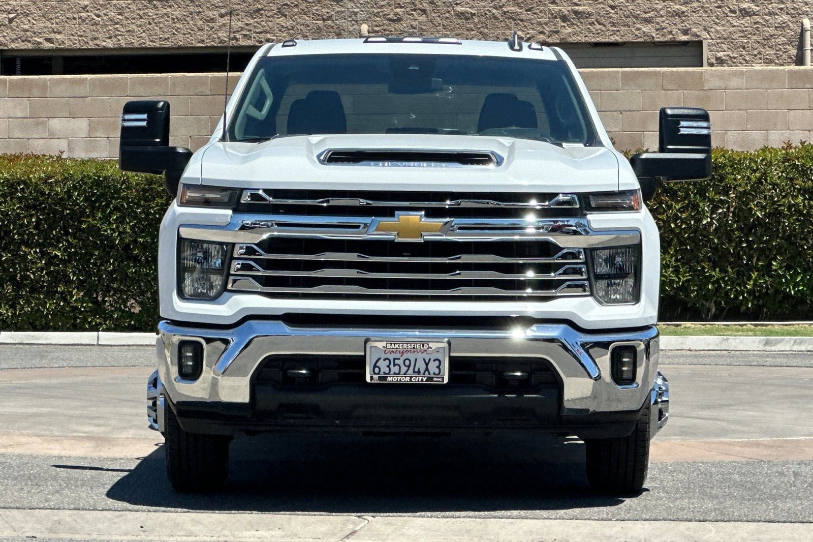 2024 Chevrolet Silverado 3500HD LT - Photo 9