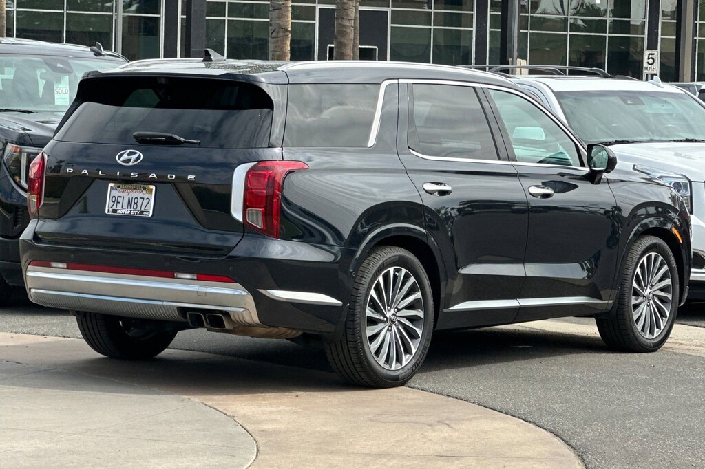 Used 2023 Hyundai Palisade Calligraphy SUV