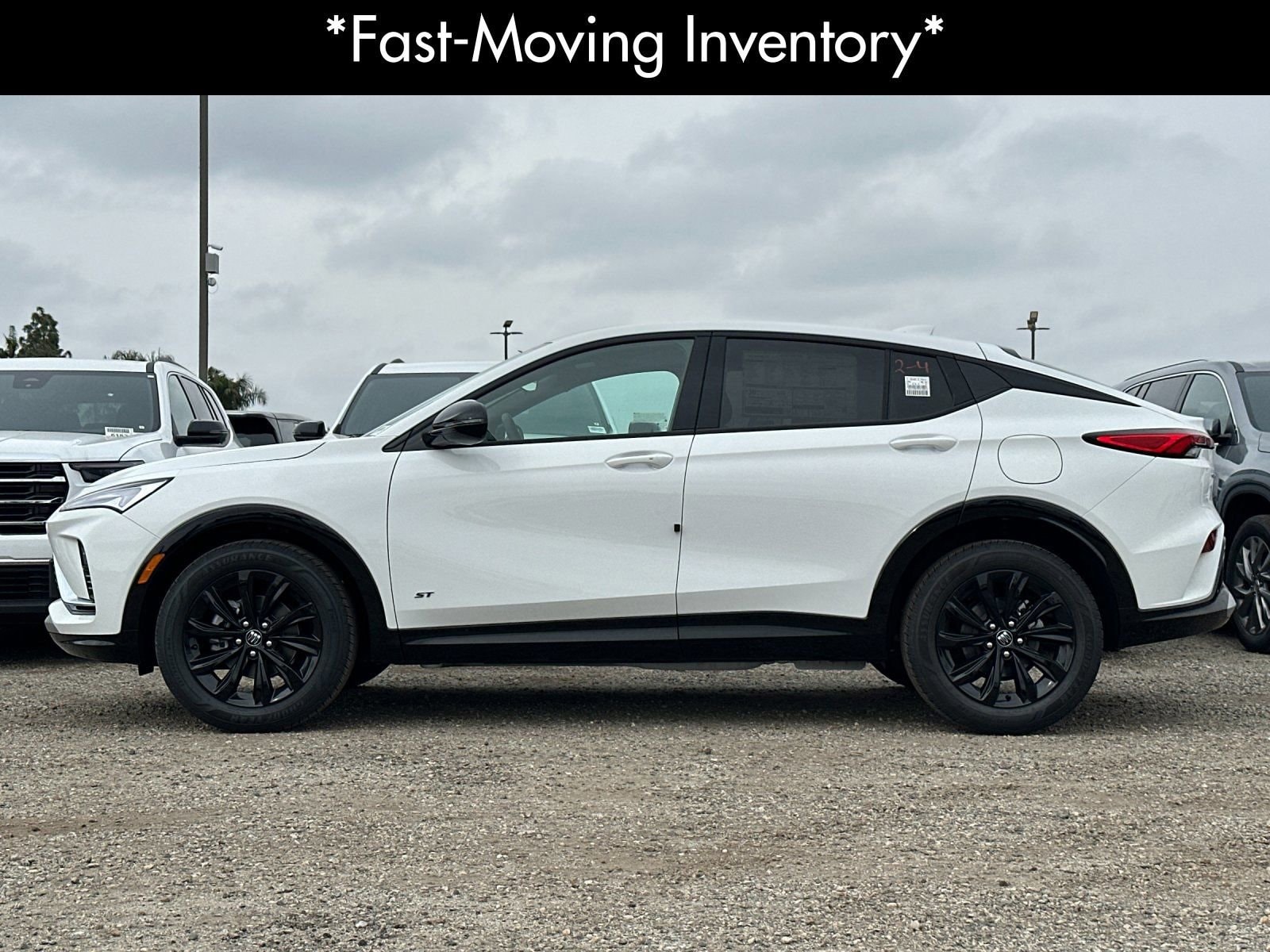 2026 Buick Envista Sport Touring photo 5