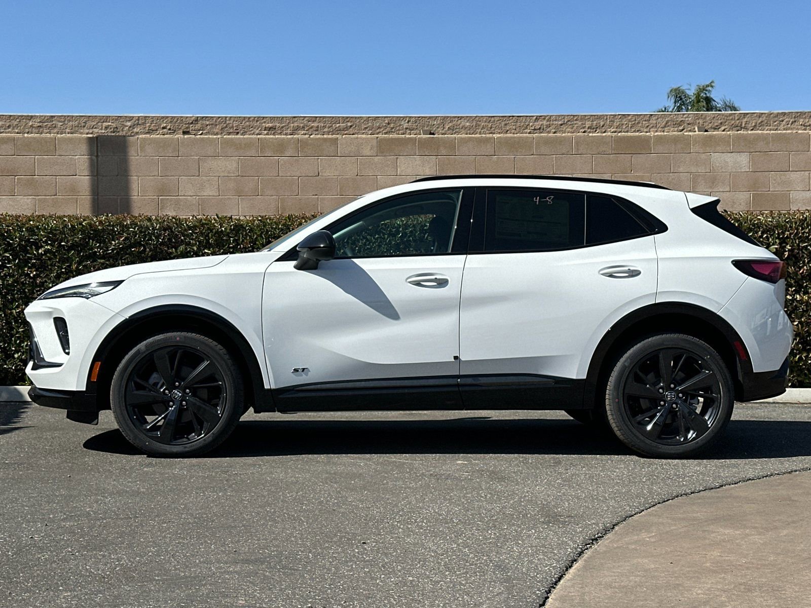 2026 Buick Envision Sport Touring photo 5