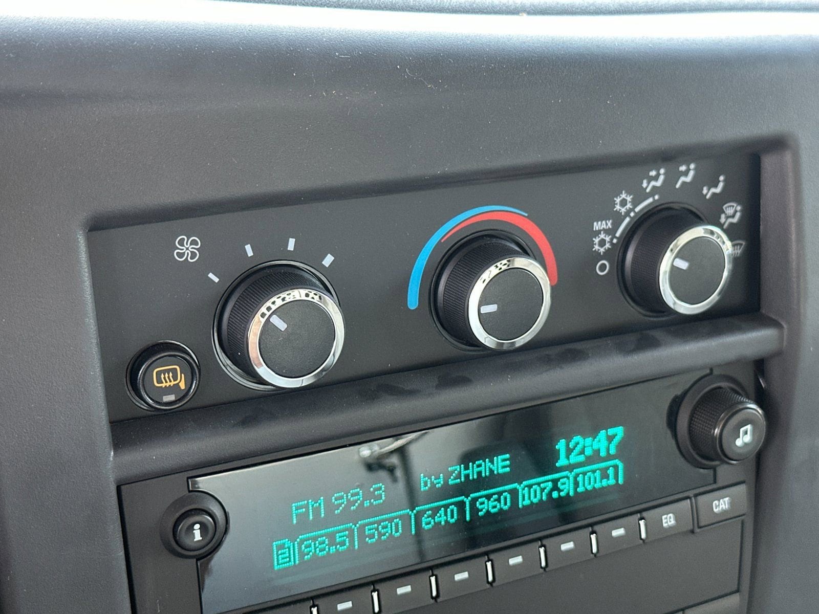 2025 GMC Savana Cargo Work Van - Photo 12