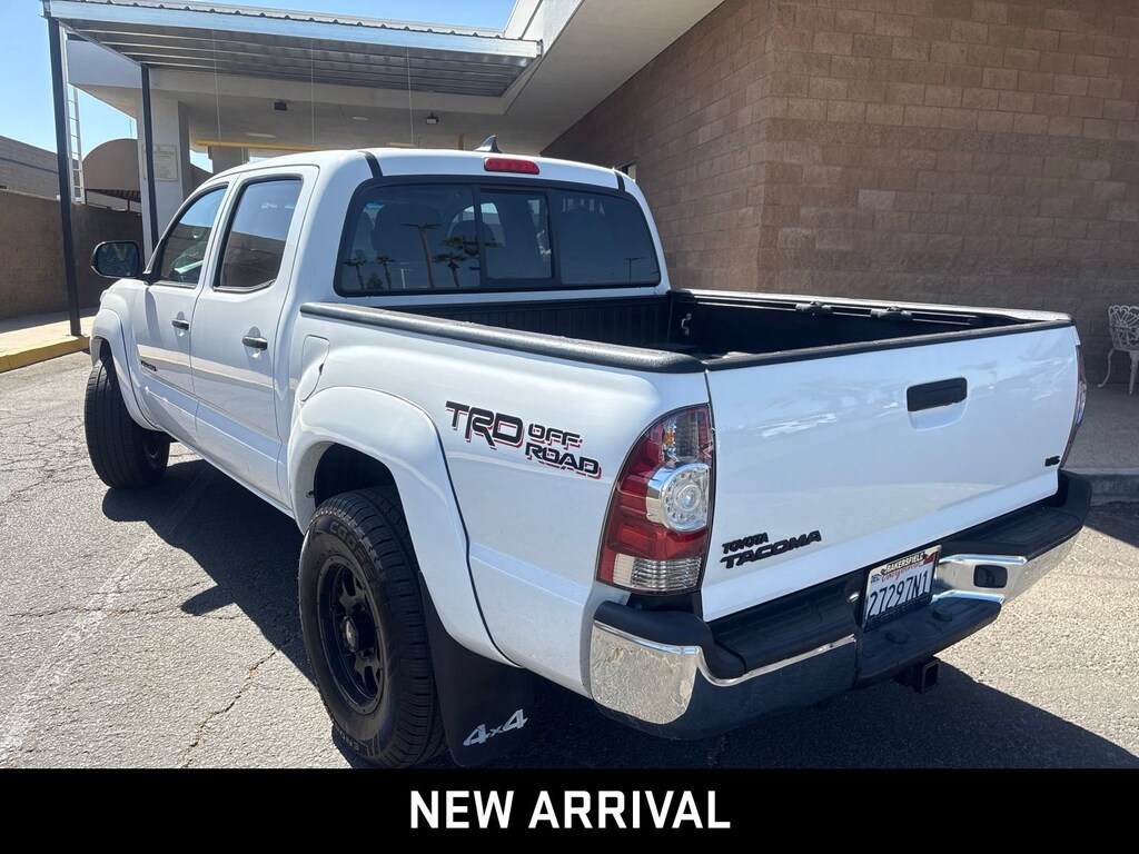 Used 2014 Toyota Tacoma DBL CAB 4WD V6 AT Truck Double Cab