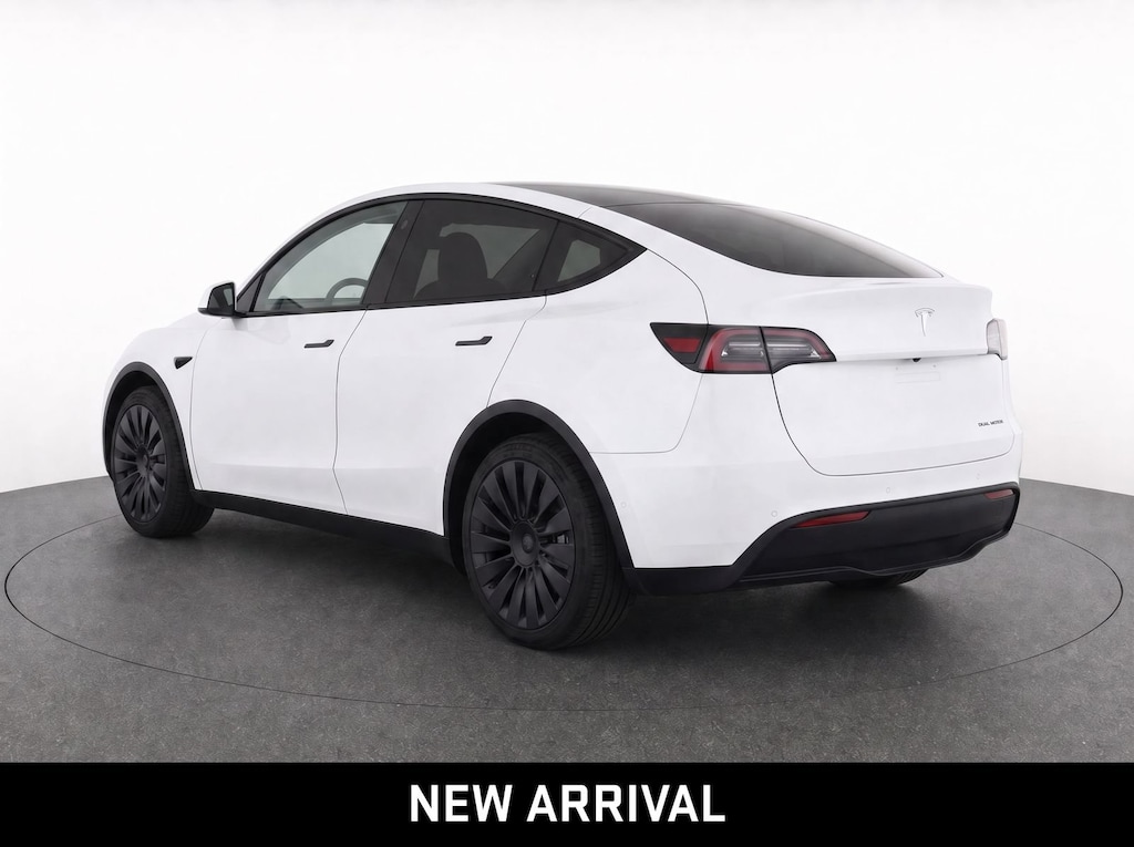 Used 2022 Tesla Model Y Long Range SUV