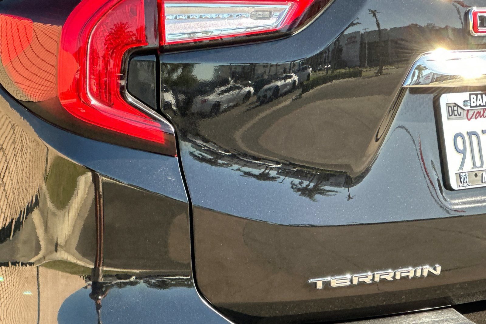 2023 GMC Terrain SLT - Photo 28