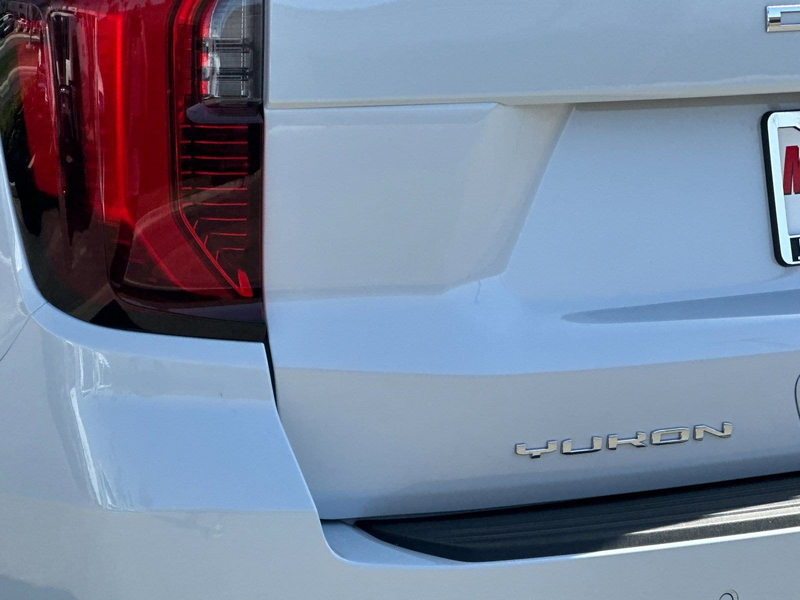 2026 GMC Yukon XL Denali - Photo 27