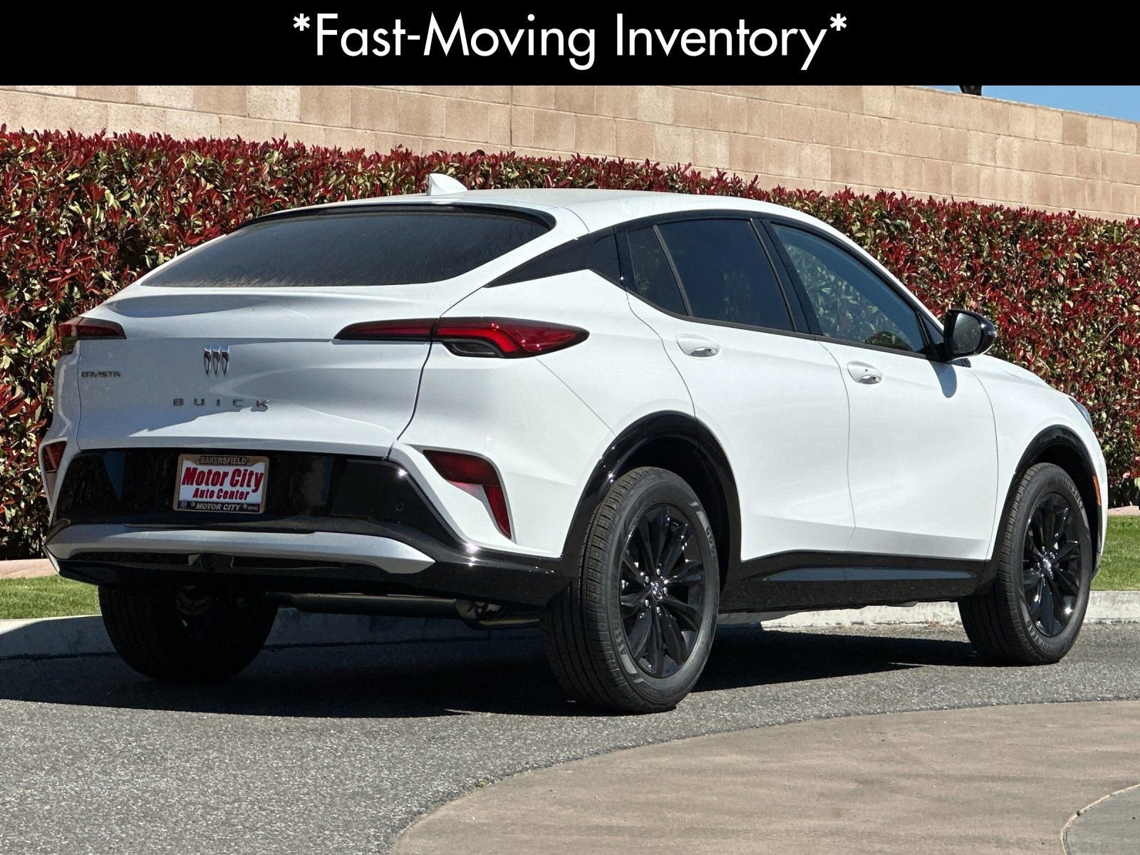 2026 Buick Envista Sport Touring photo 2