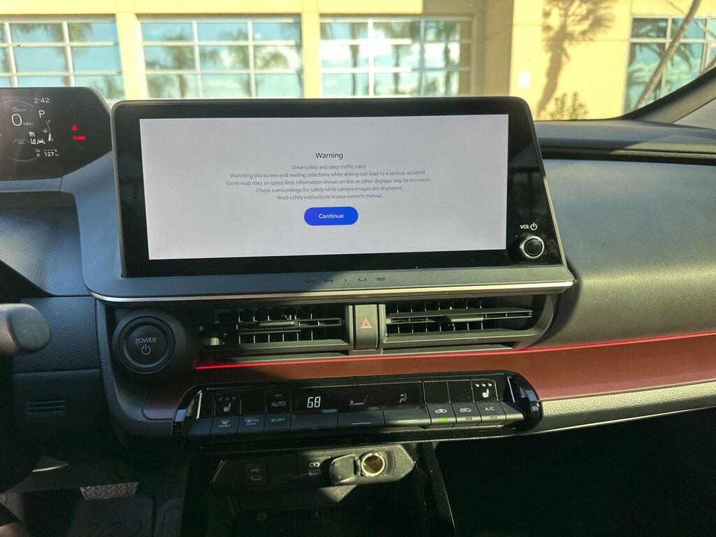 Used 2024 Toyota Prius Prime SE Hatchback