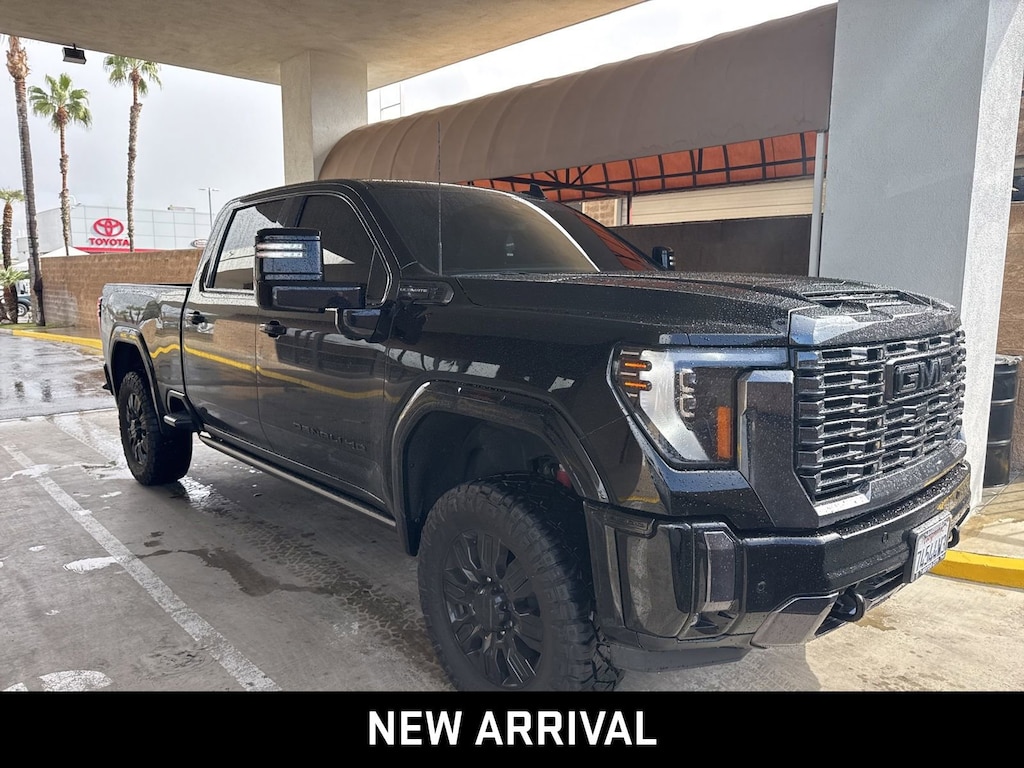 Used 2024 GMC Sierra 2500 HD Denali Ultimate Truck Crew Cab