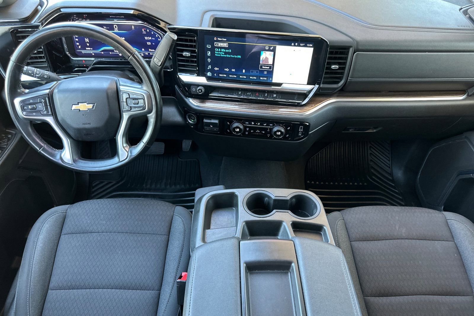 2024 Chevrolet Silverado 3500HD LT - Photo 14