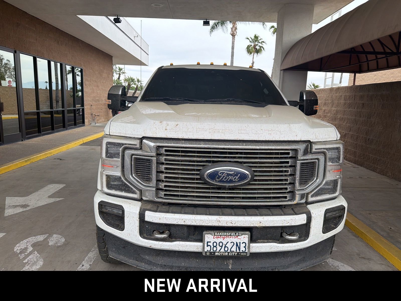 2021 Ford Super Duty F-350 DRW XL photo 2