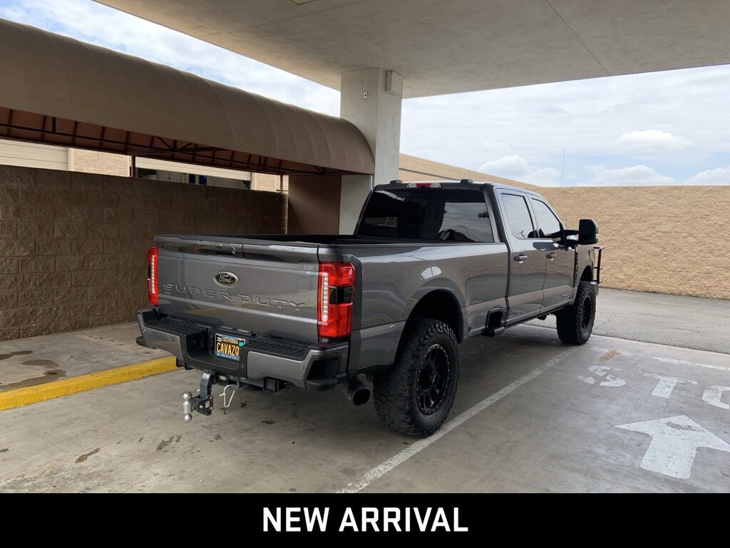 Used 2024 Ford F-250 Lariat Truck Crew Cab