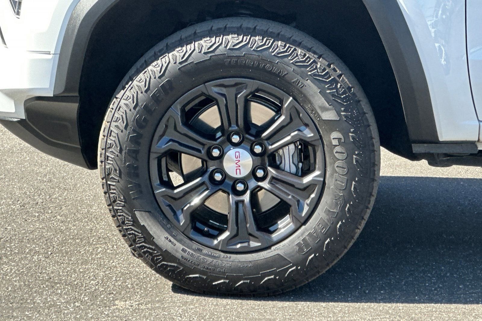 2023 GMC Canyon Elevation - Photo 25