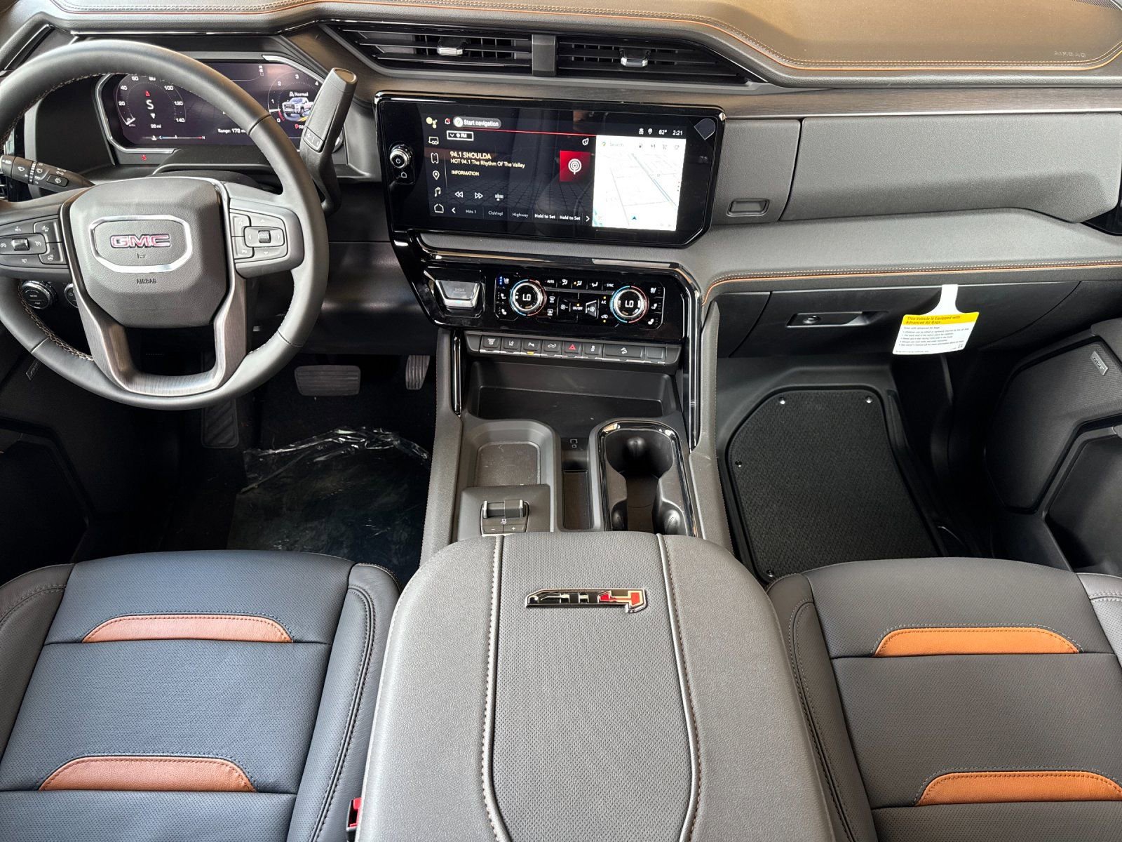 2026 GMC Sierra 2500HD AT4 - Photo 12