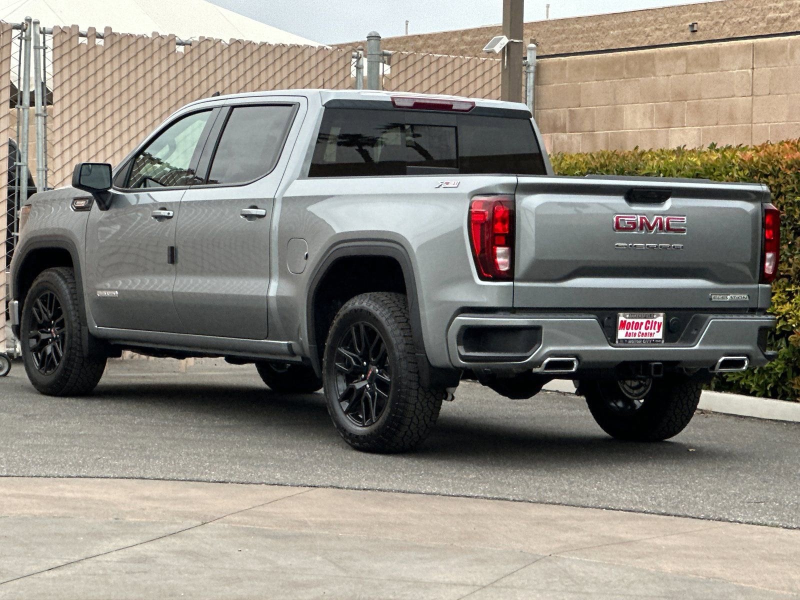 2026 GMC Sierra 1500 Elevation photo 4