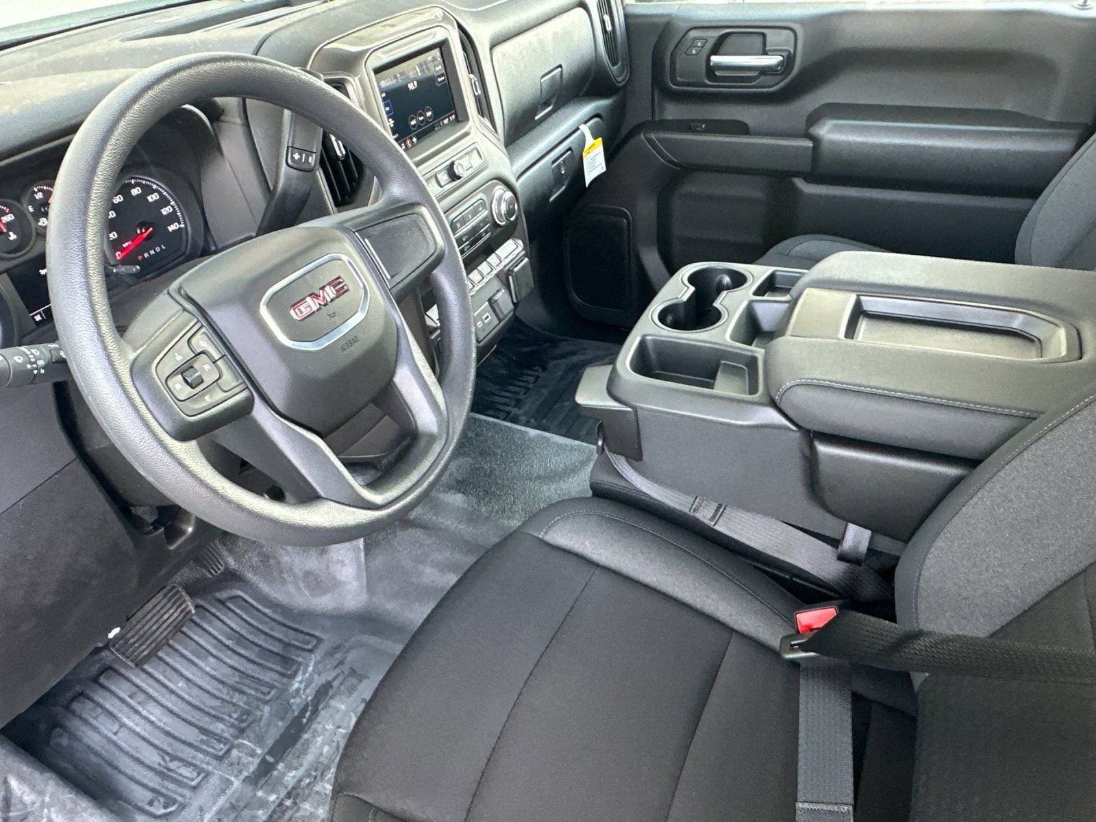2025 GMC Sierra 2500HD Pro - Photo 10