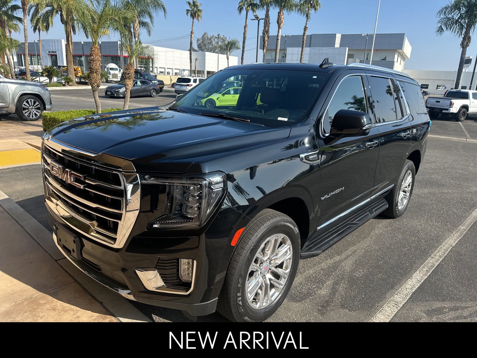 2021 GMC Yukon SLT's photo
