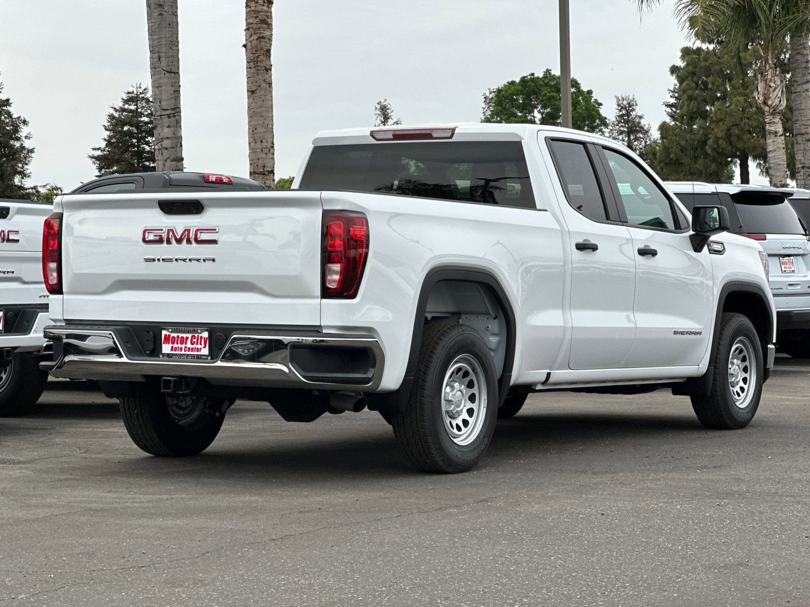 2026 GMC Sierra 1500 Pro photo 2