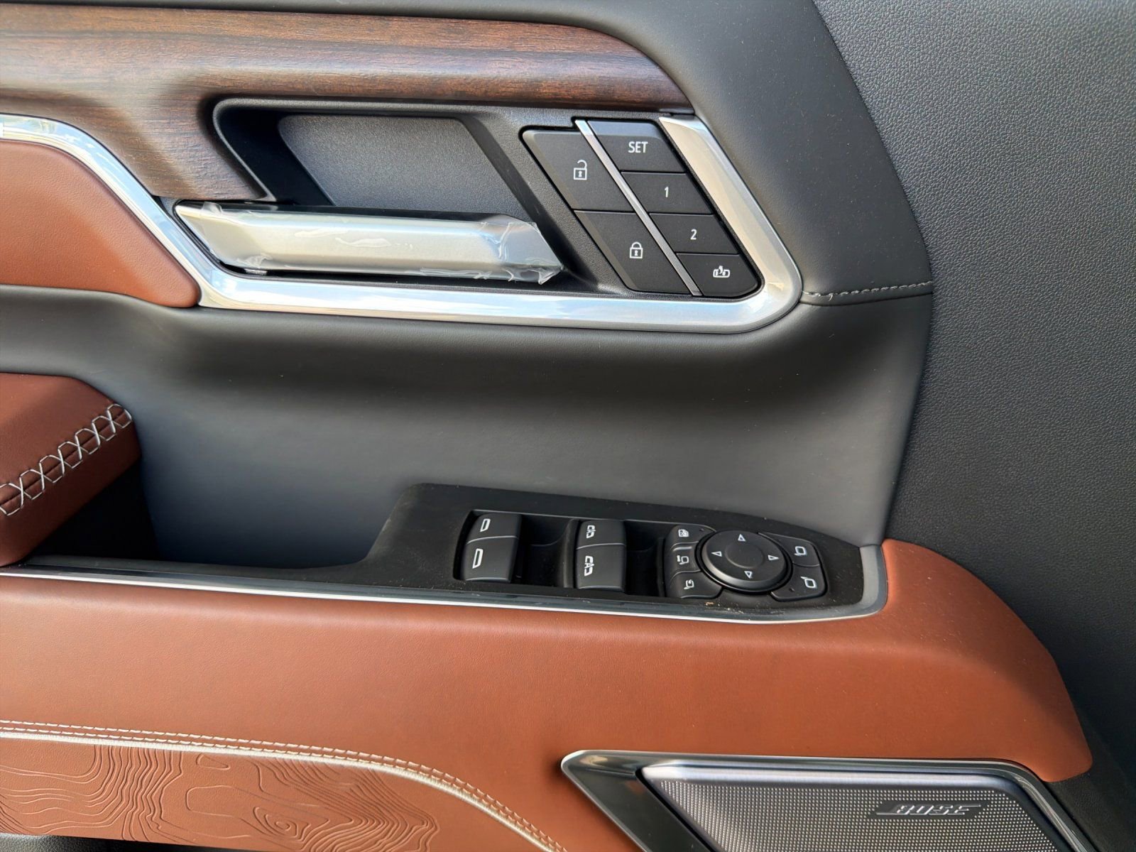 2026 GMC Sierra 2500HD Denali Ultimate - Photo 10