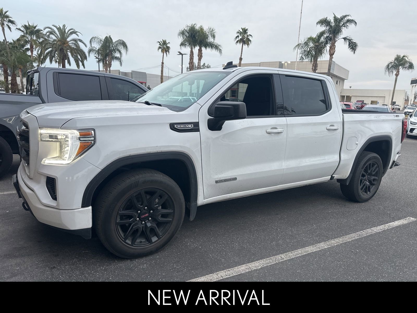2021 GMC Sierra 1500 Elevation's photo