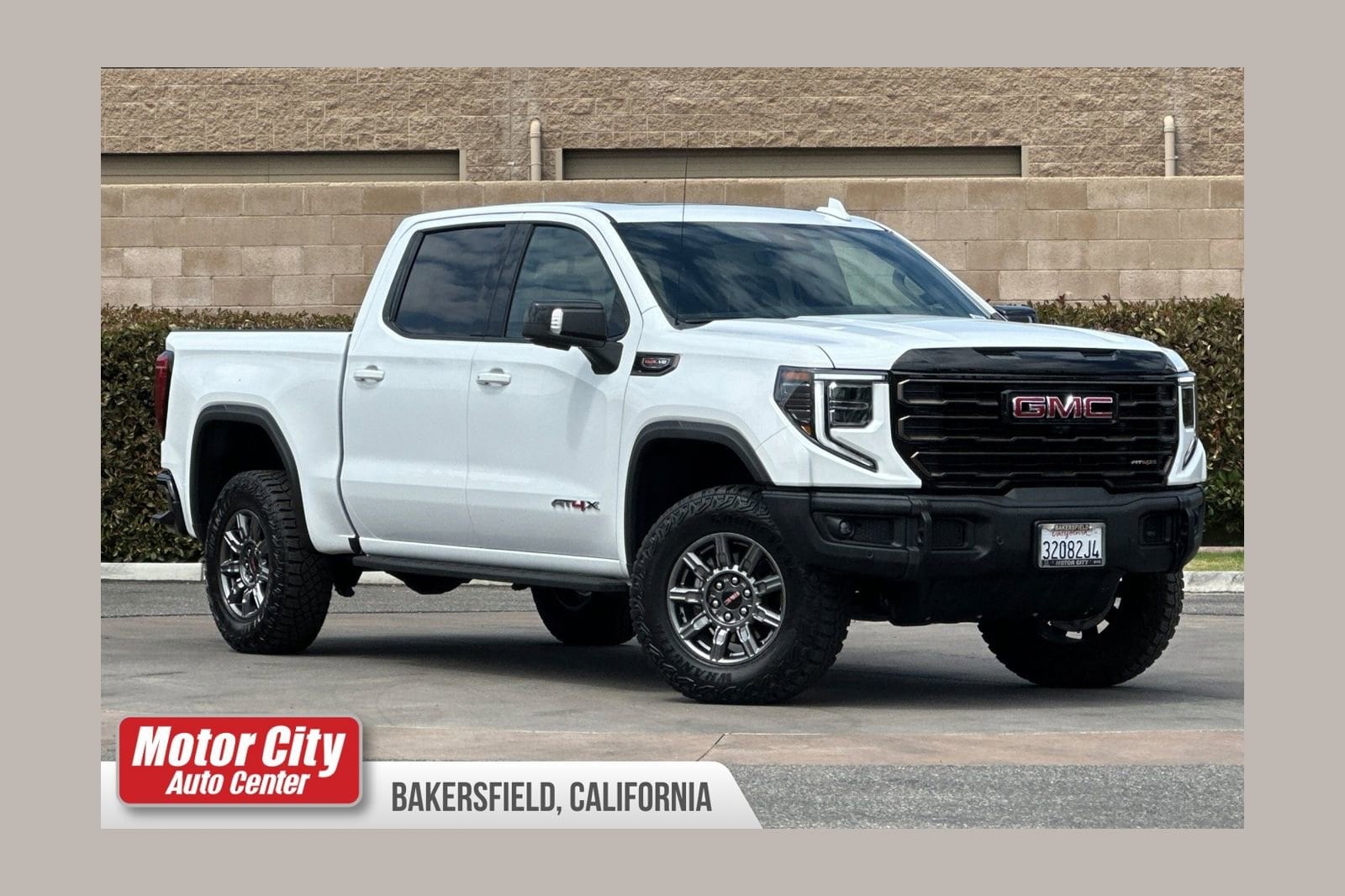2026 GMC Sierra 4WD Crew Cab Short Box AT4X's photo