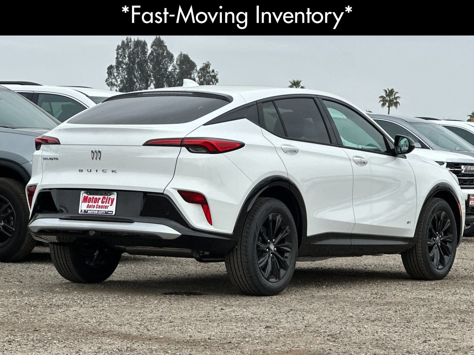 2026 Buick Envista Sport Touring photo 2