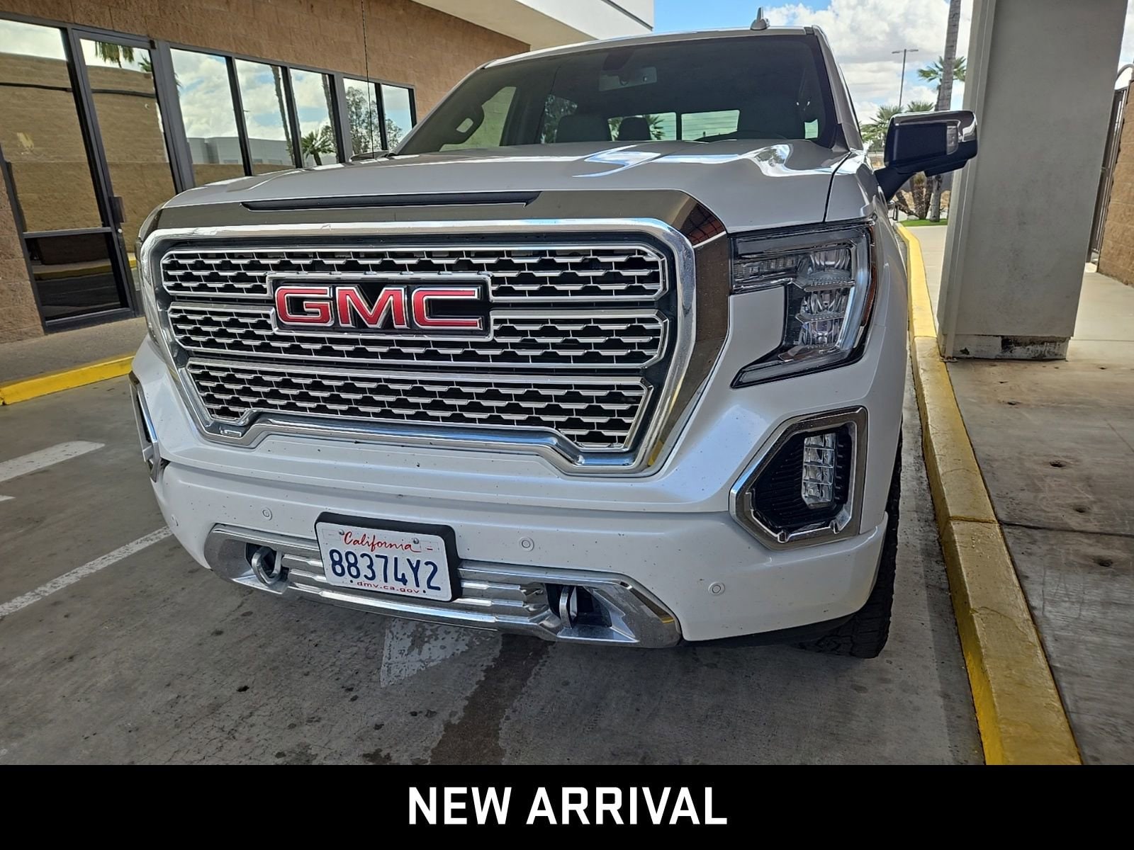 2020 GMC Sierra 1500 Denali photo 2