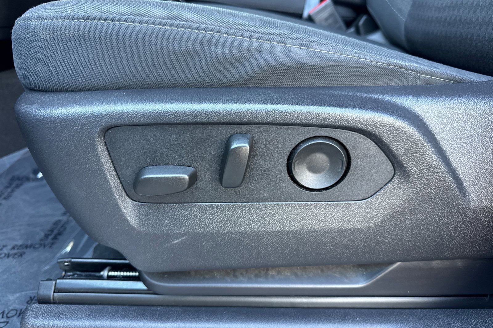 2025 Chevrolet Silverado 2500HD LT - Photo 12
