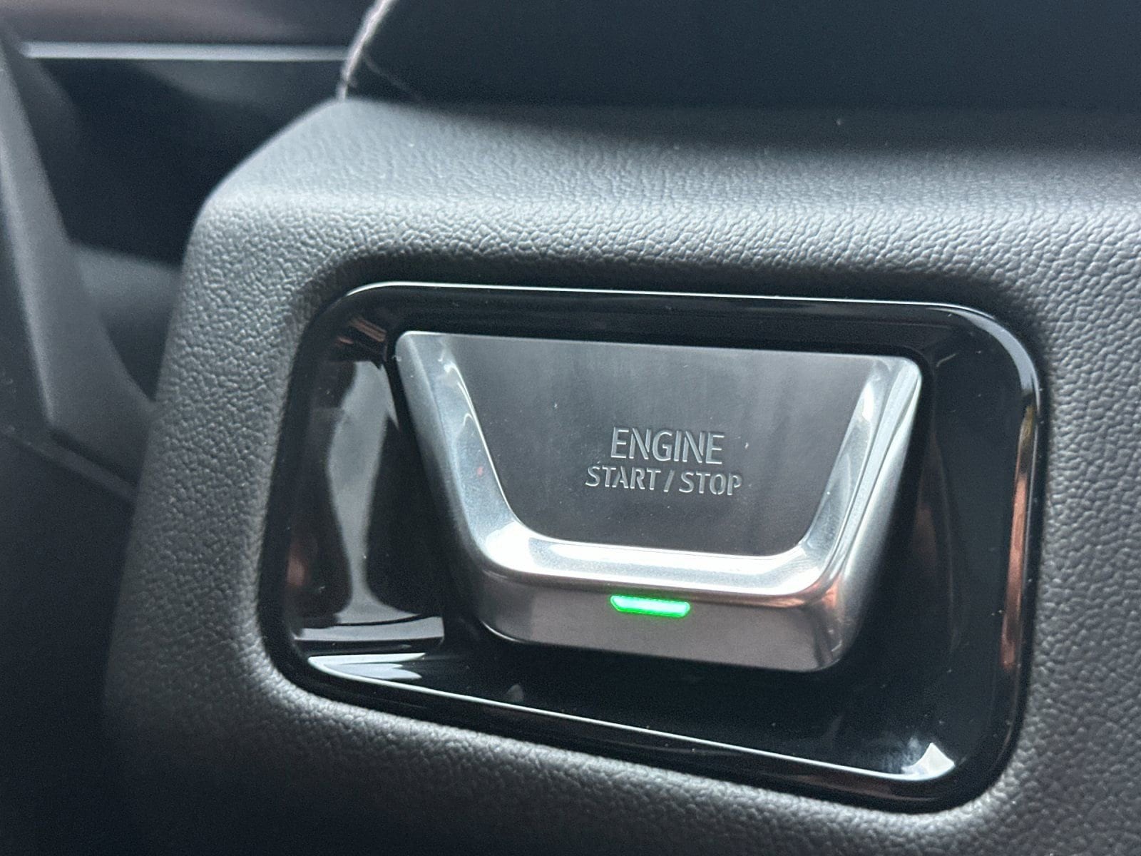 2026 GMC Yukon XL Denali - Photo 23