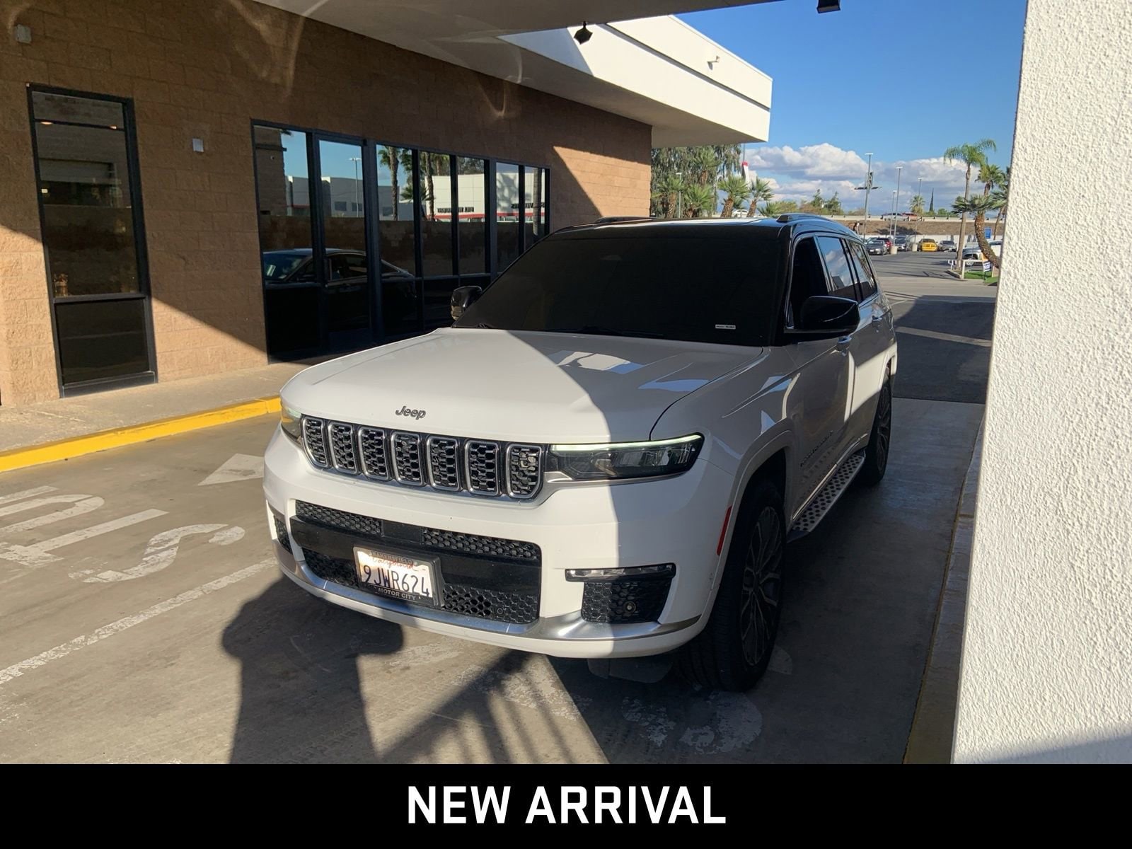 2023 Jeep Grand Cherokee L Summit Reserve's photo