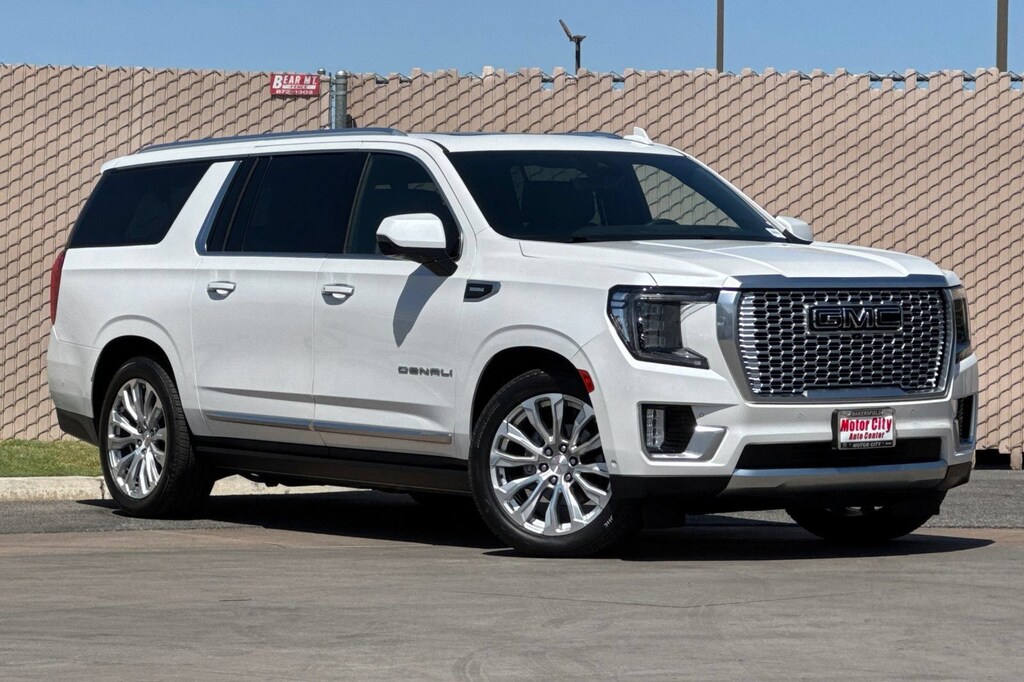 Used 2023 GMC Yukon XL Denali SUV