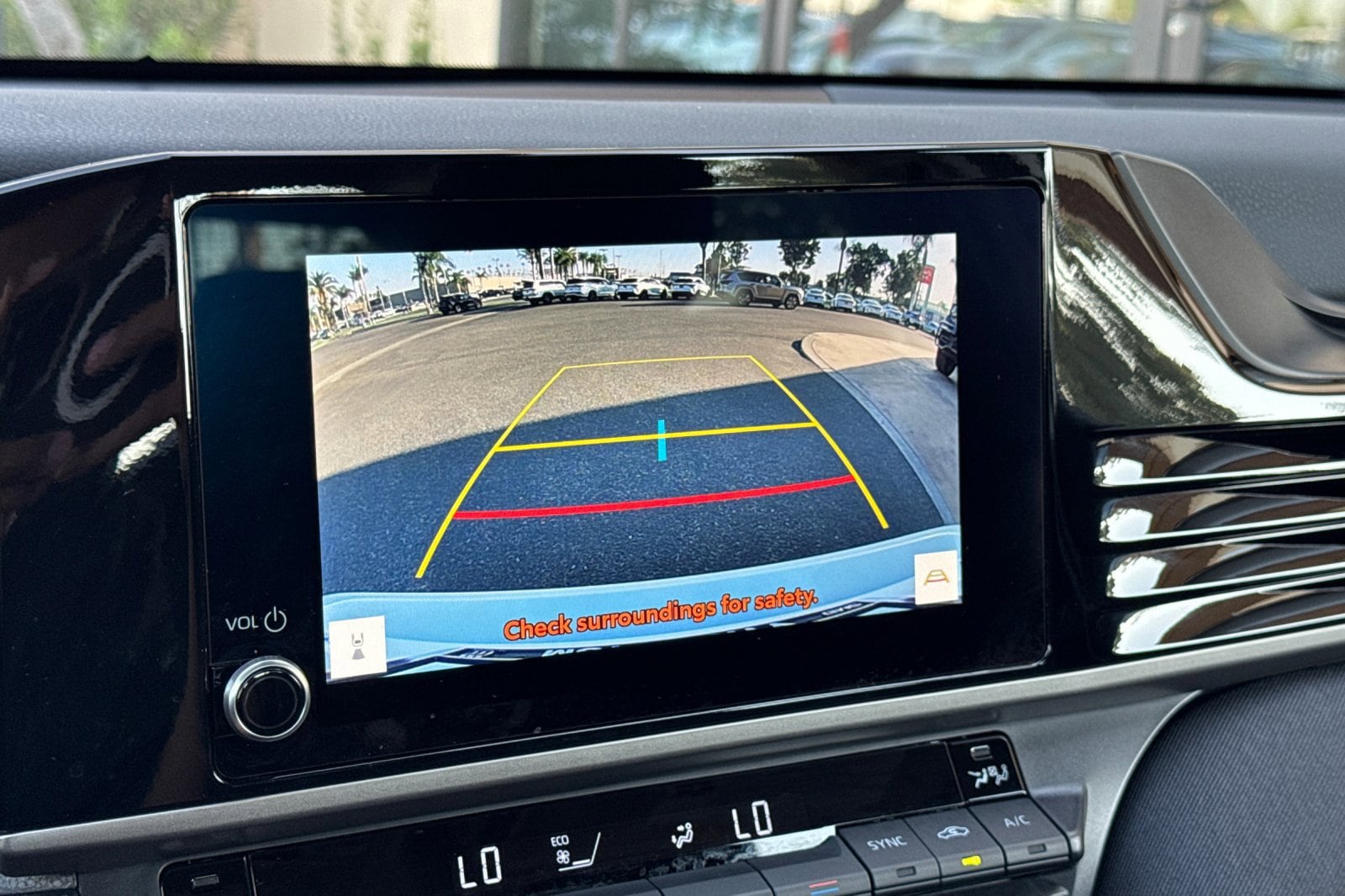 2026 Toyota Camry LE - Photo 19