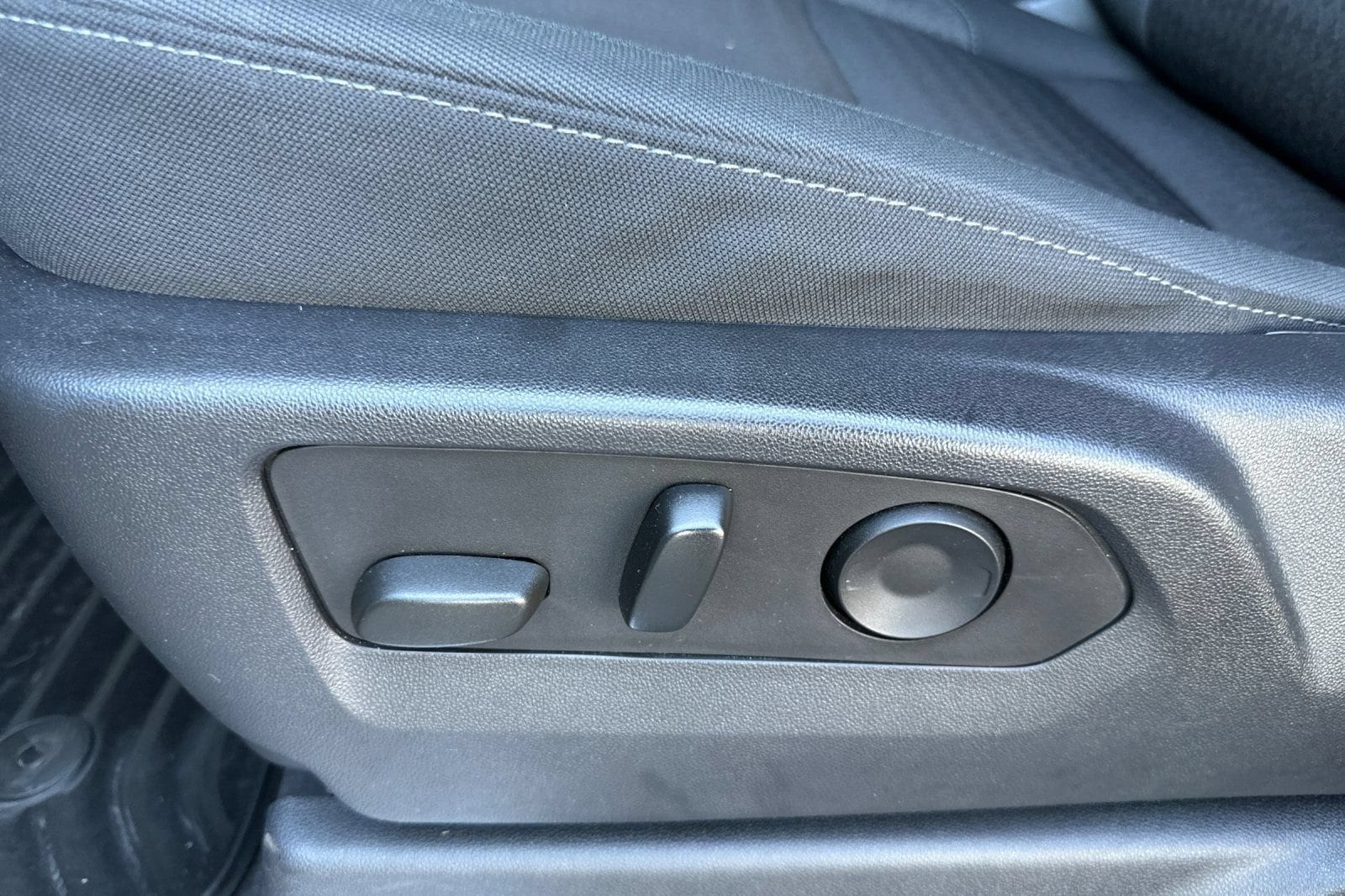 2023 GMC Sierra 1500 Elevation - Photo 12