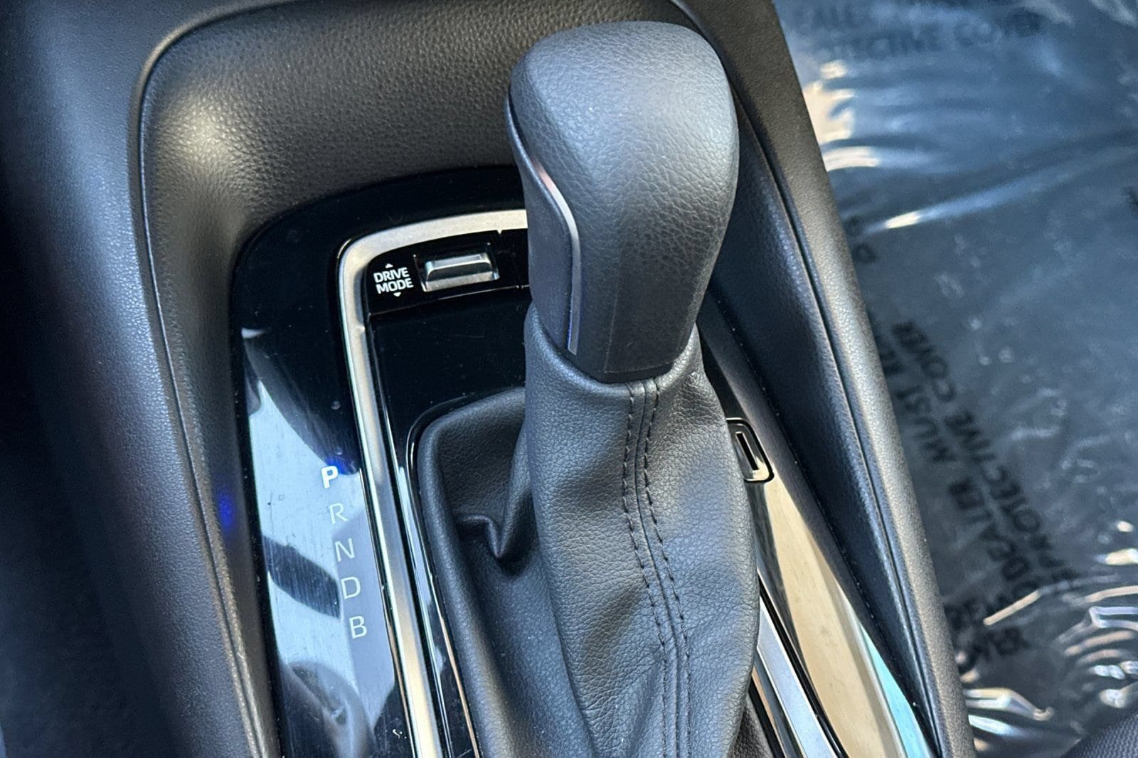 2024 Toyota Corolla SE - Photo 20