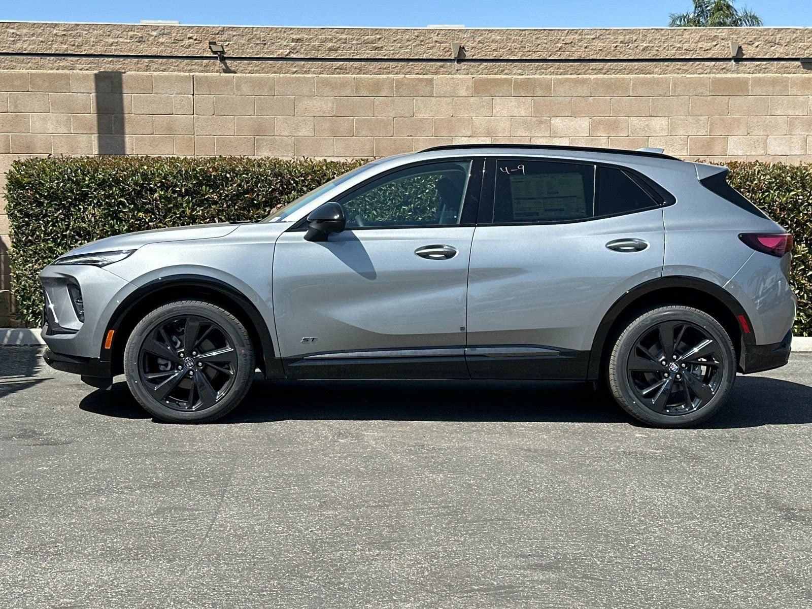 2026 Buick Envision Sport Touring photo 5