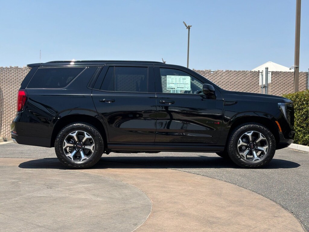 New 2026 GMC Yukon AT4 Ultimate SUV