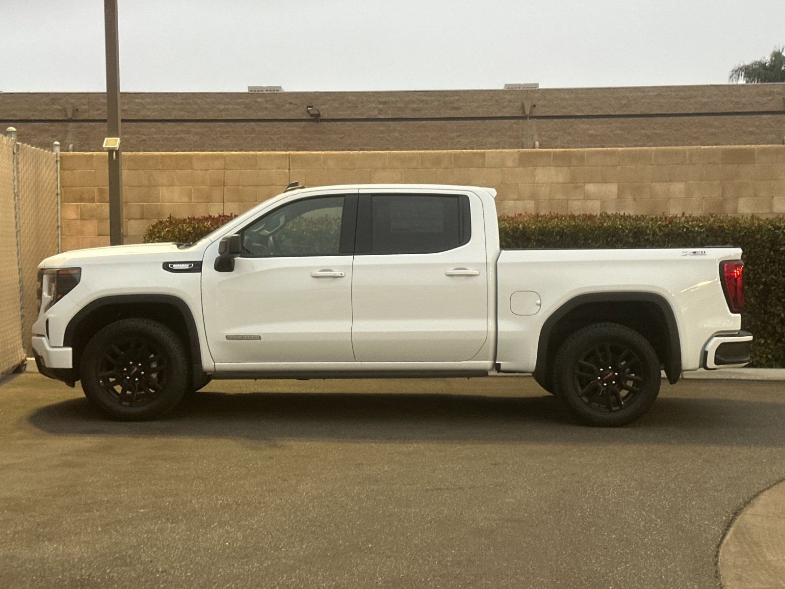 2026 GMC Sierra 1500 Elevation photo 5