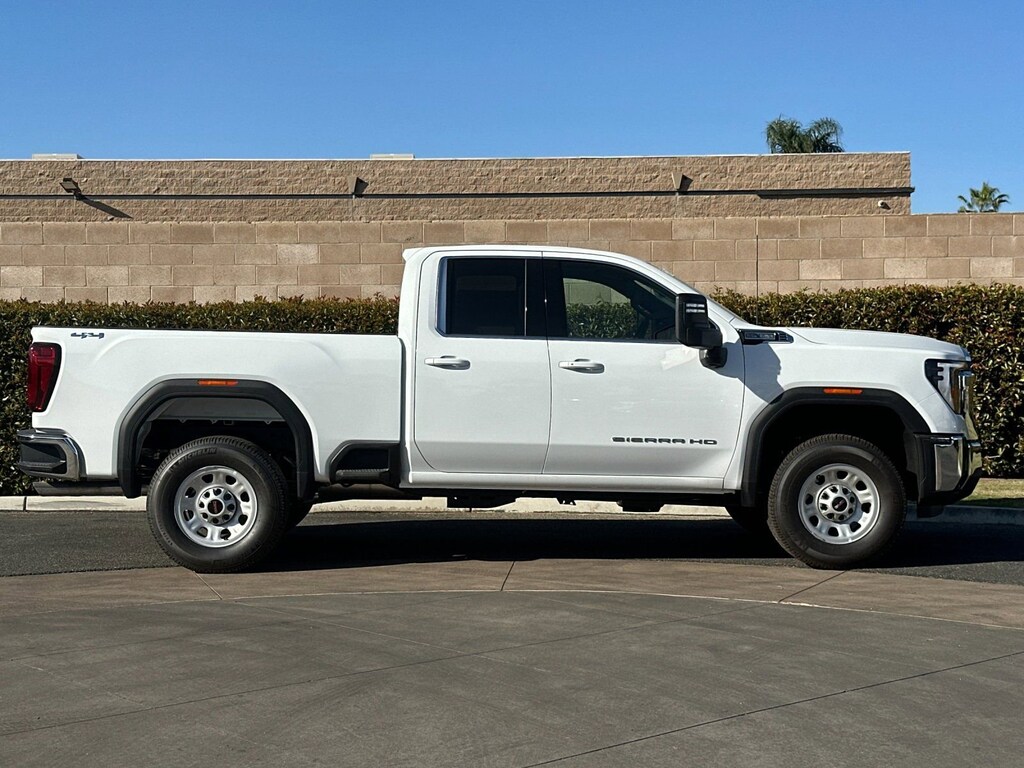 New 2025 GMC Sierra 2500 HD SLE Truck