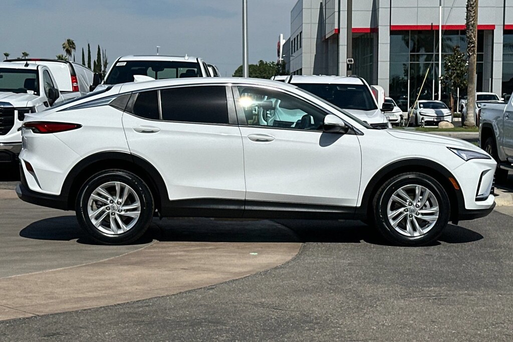 Used 2025 Buick Envista Preferred SUV