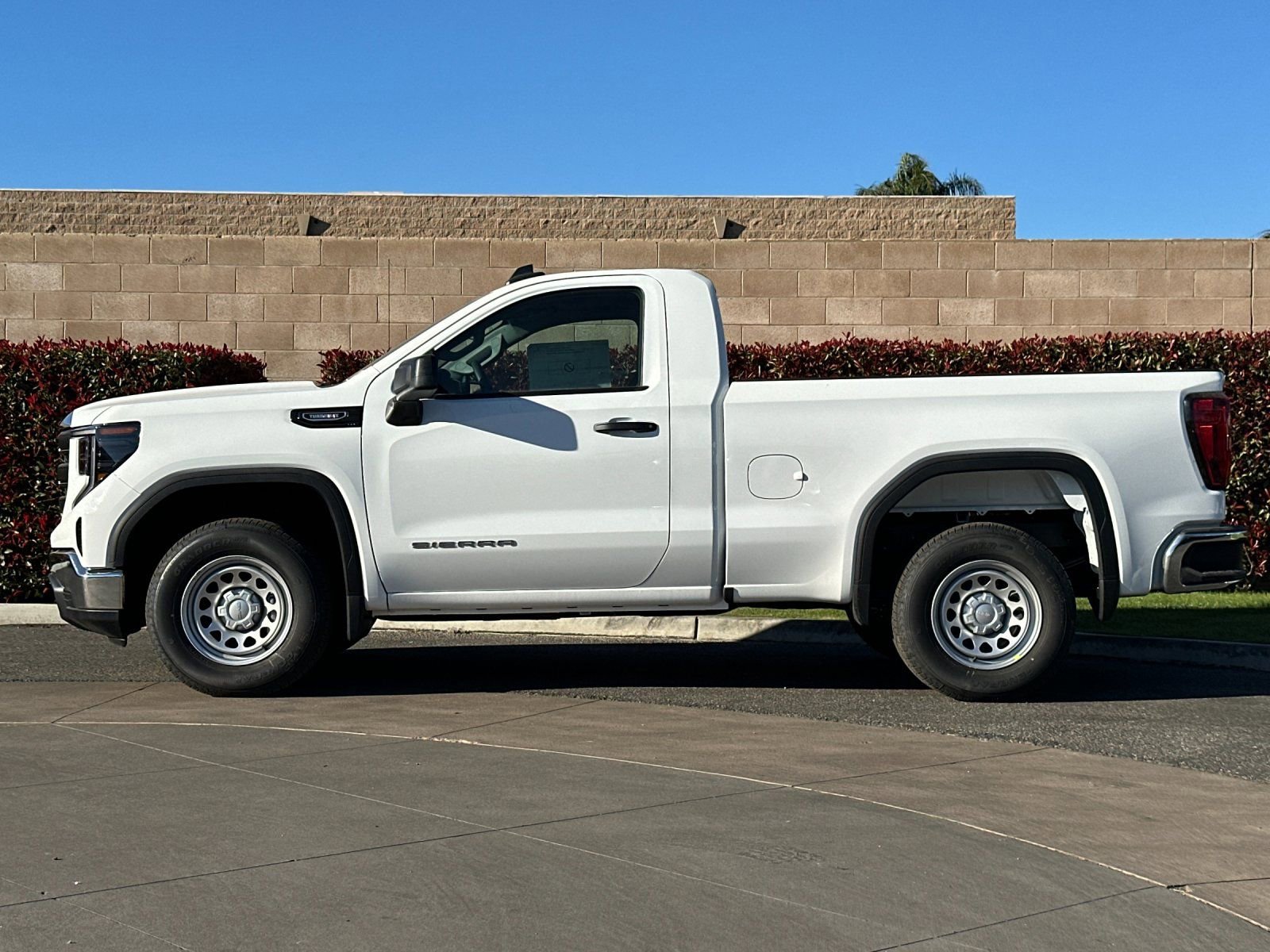 2026 GMC Sierra 1500 Pro photo 5