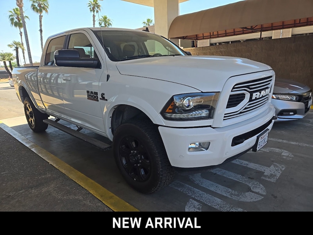 Used 2018 Ram 2500 Laramie Crew Cab 4x4 64 Box Truck Crew Cab
