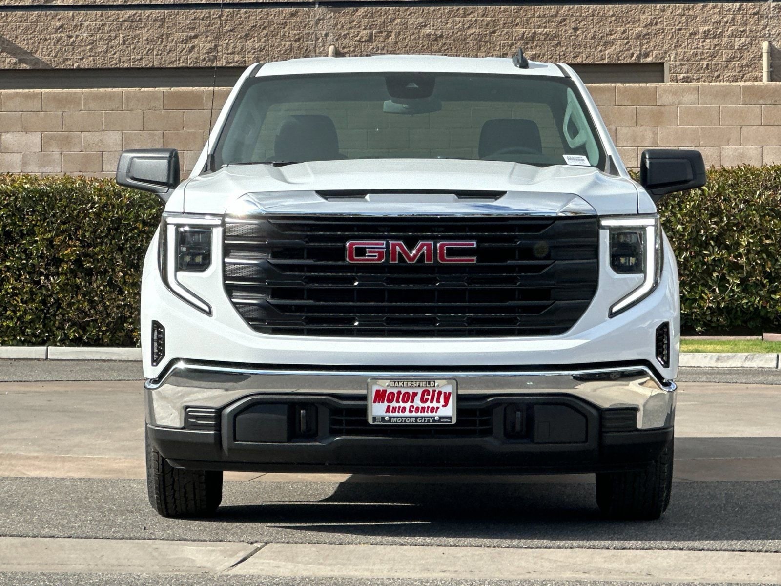 2026 GMC Sierra 1500 Pro photo 3