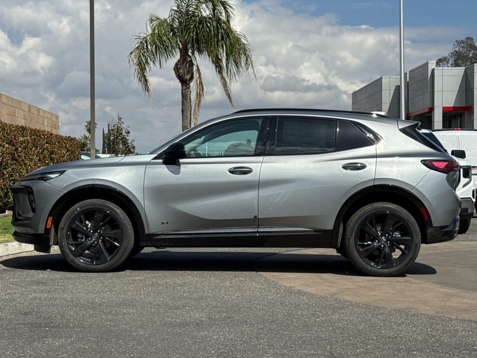 2026 Buick Envision Sport Touring - Photo 6