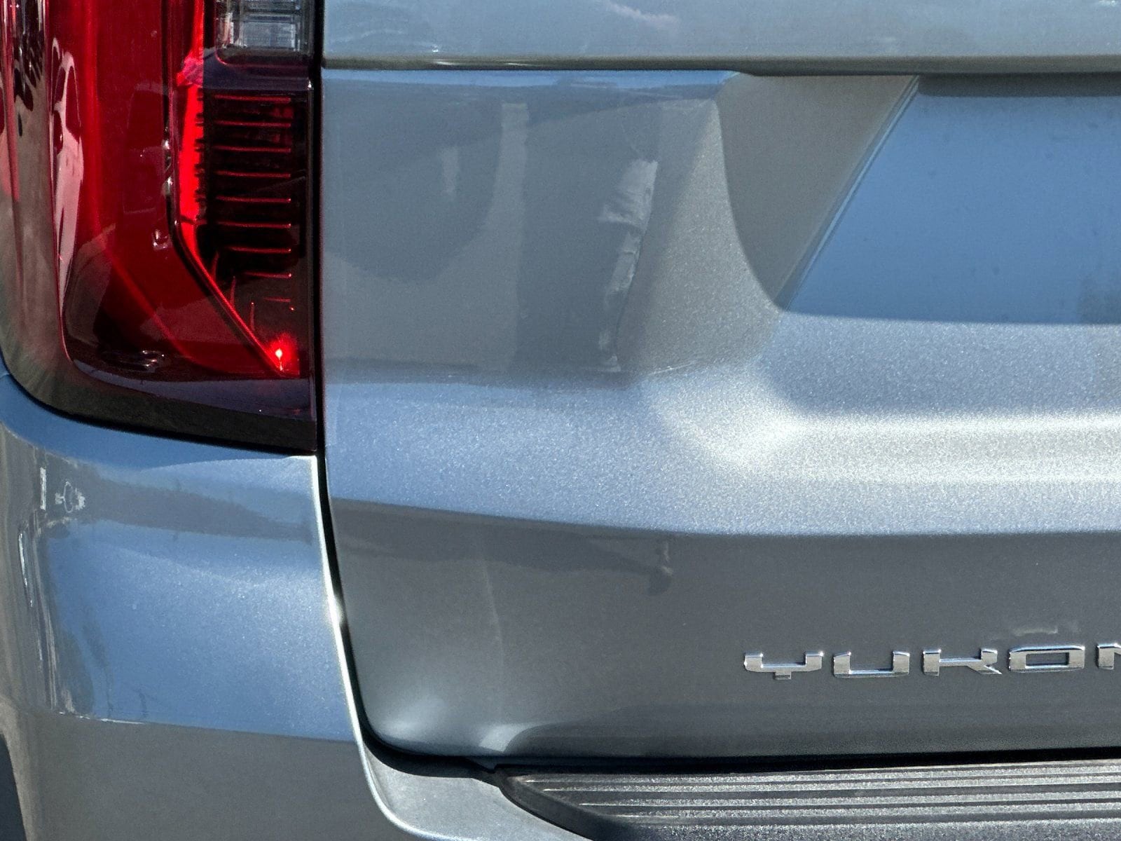 2026 GMC Yukon XL Denali - Photo 26