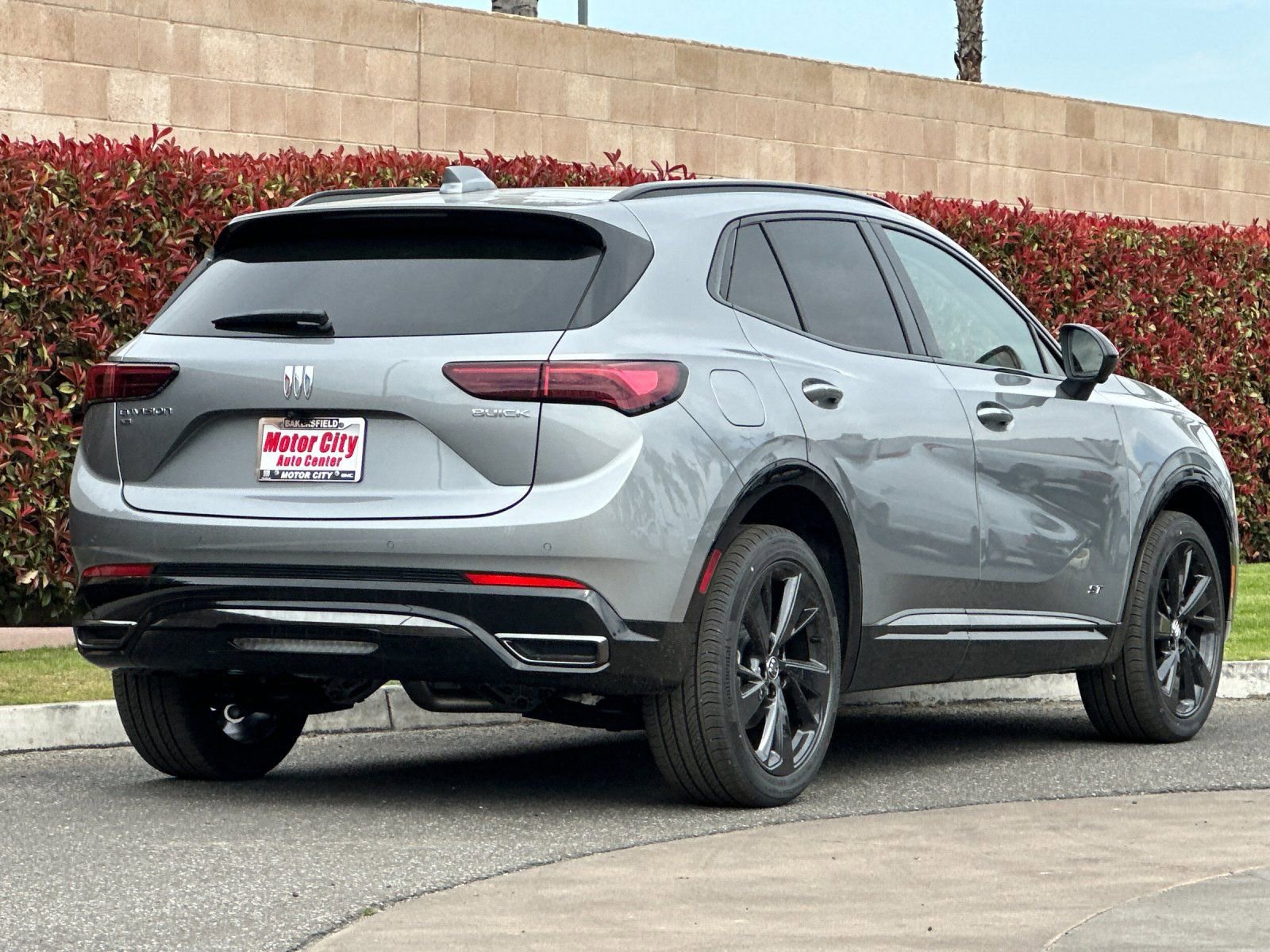2026 Buick Envision Sport Touring photo 2