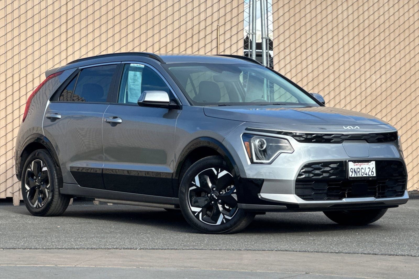 Used 2024 Kia Niro Wind with VIN KNDCR3L15R5120532 for sale in Bakersfield, CA