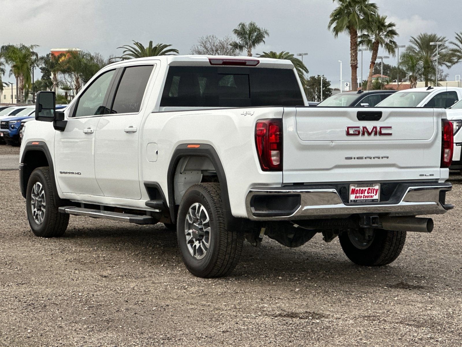 2025 GMC Sierra 2500 HD SLE photo 5