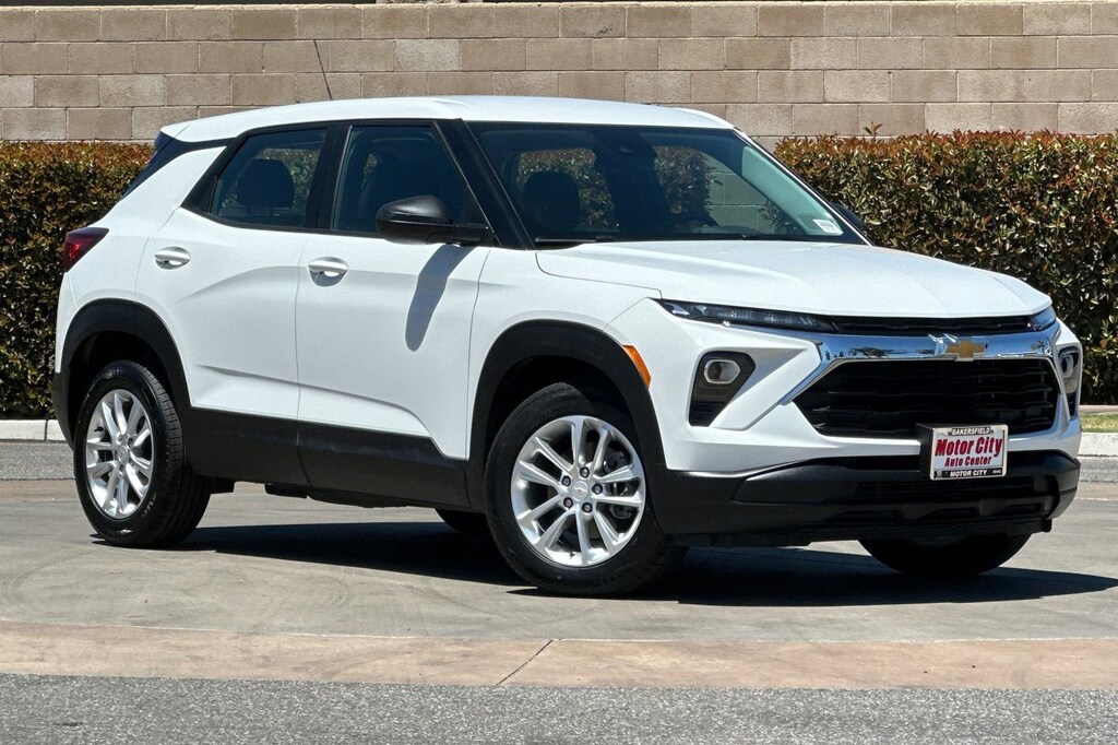Used 2025 Chevrolet Trailblazer LS SUV