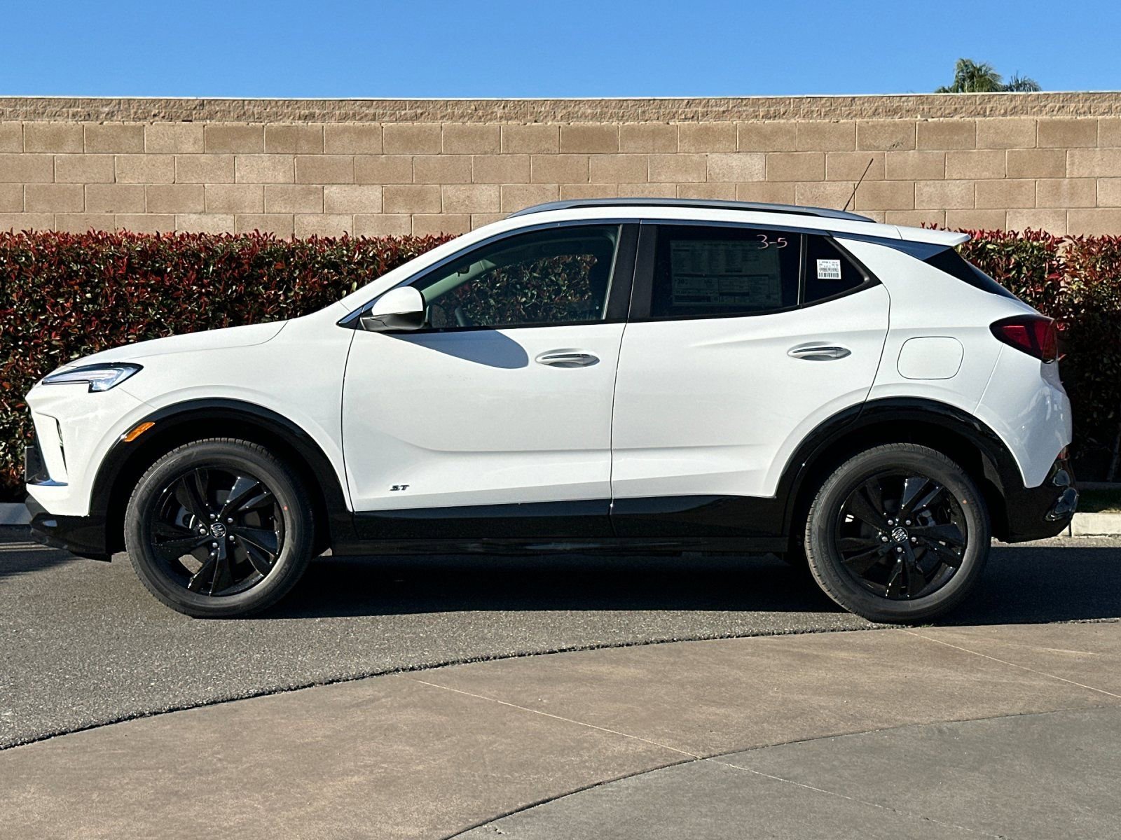 2026 Buick Encore GX Sport Touring photo 5