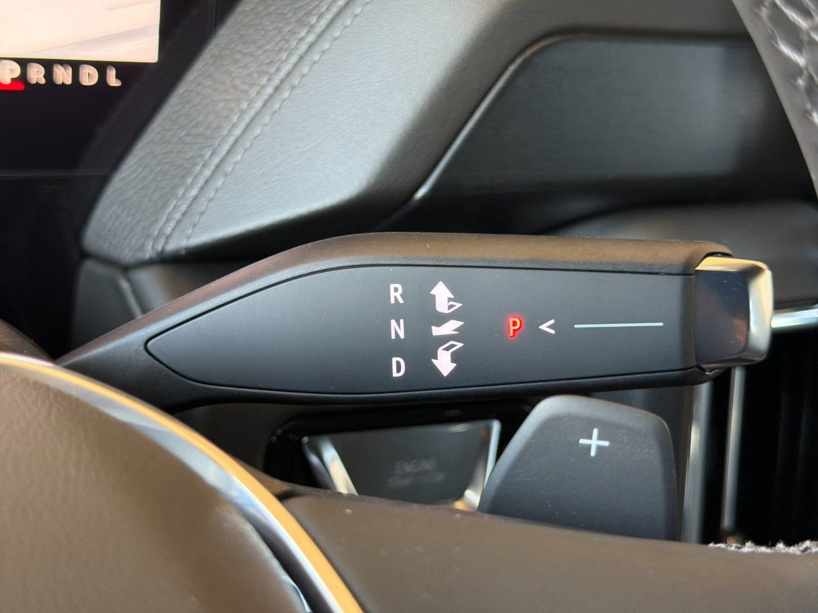 2026 GMC Yukon Denali - Photo 21